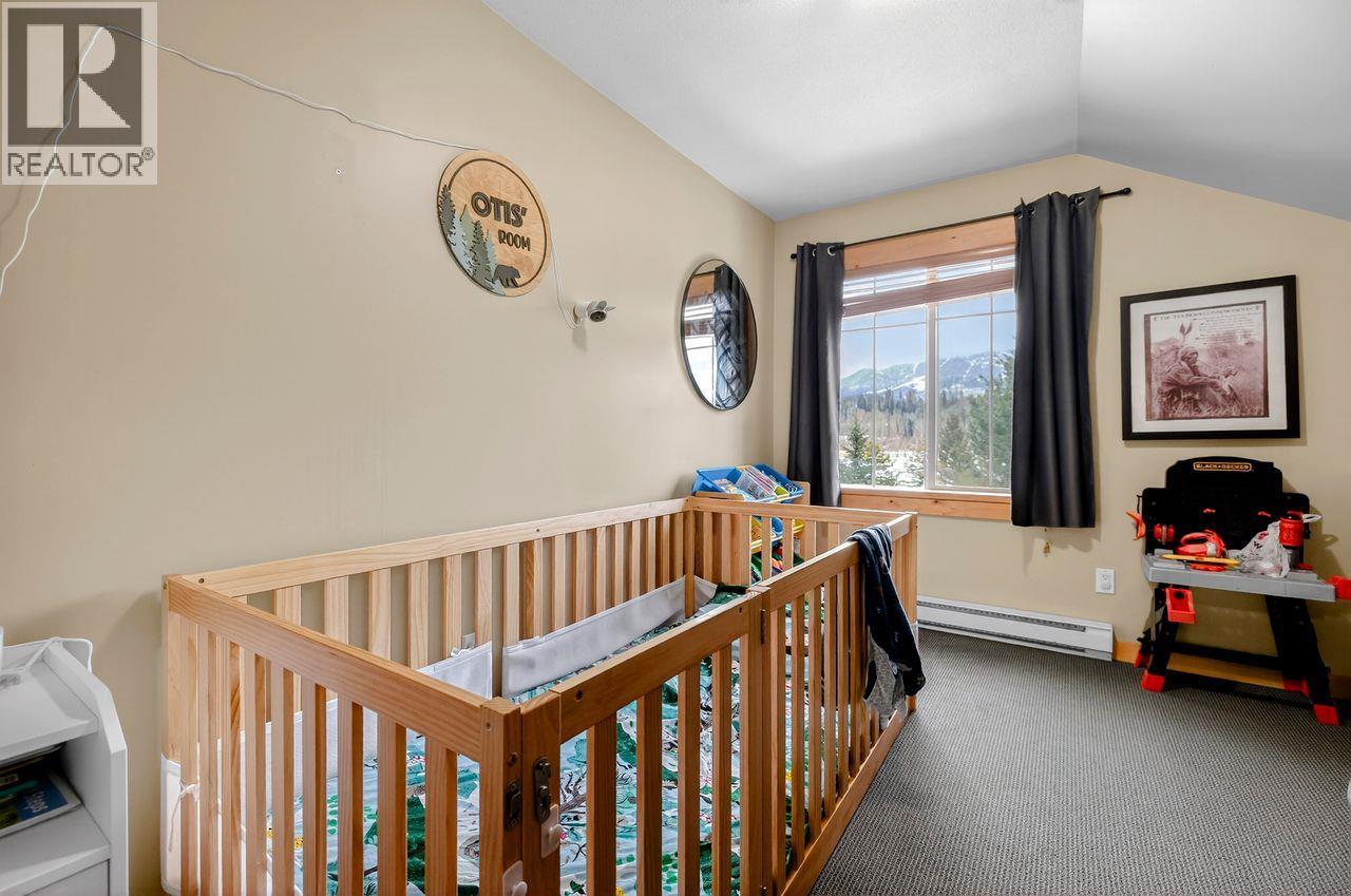 33 Rivermount Place, Fernie, British Columbia  V0B 1M7 - Photo 12 - 10373387