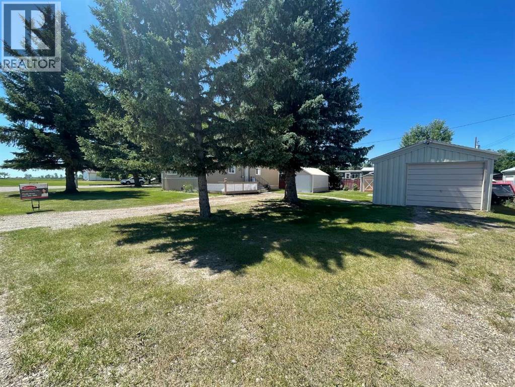 331 Armstrong Street, Carmangay, Alberta  T0L 0N0 - Photo 37 - A2268129