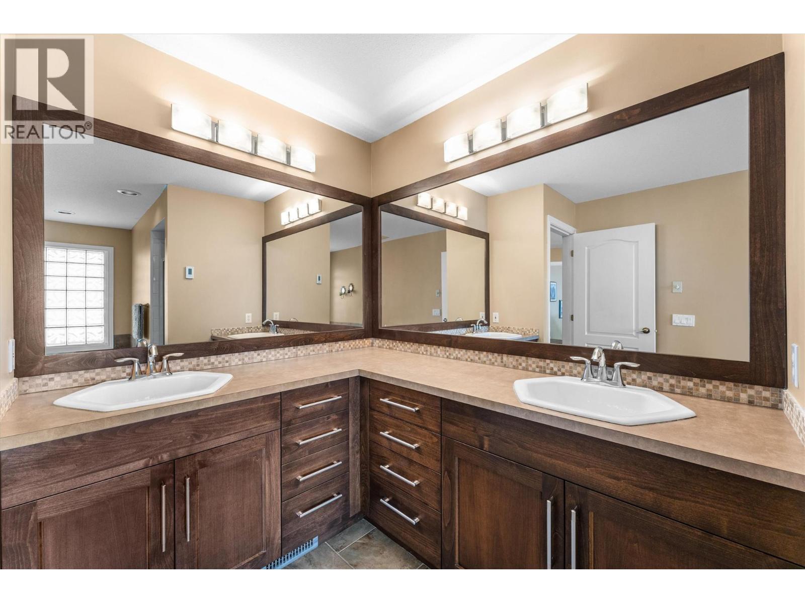 880 Christina Place Unit# 20, Kelowna, British Columbia  V1V 1S2 - Photo 32 - 10362281