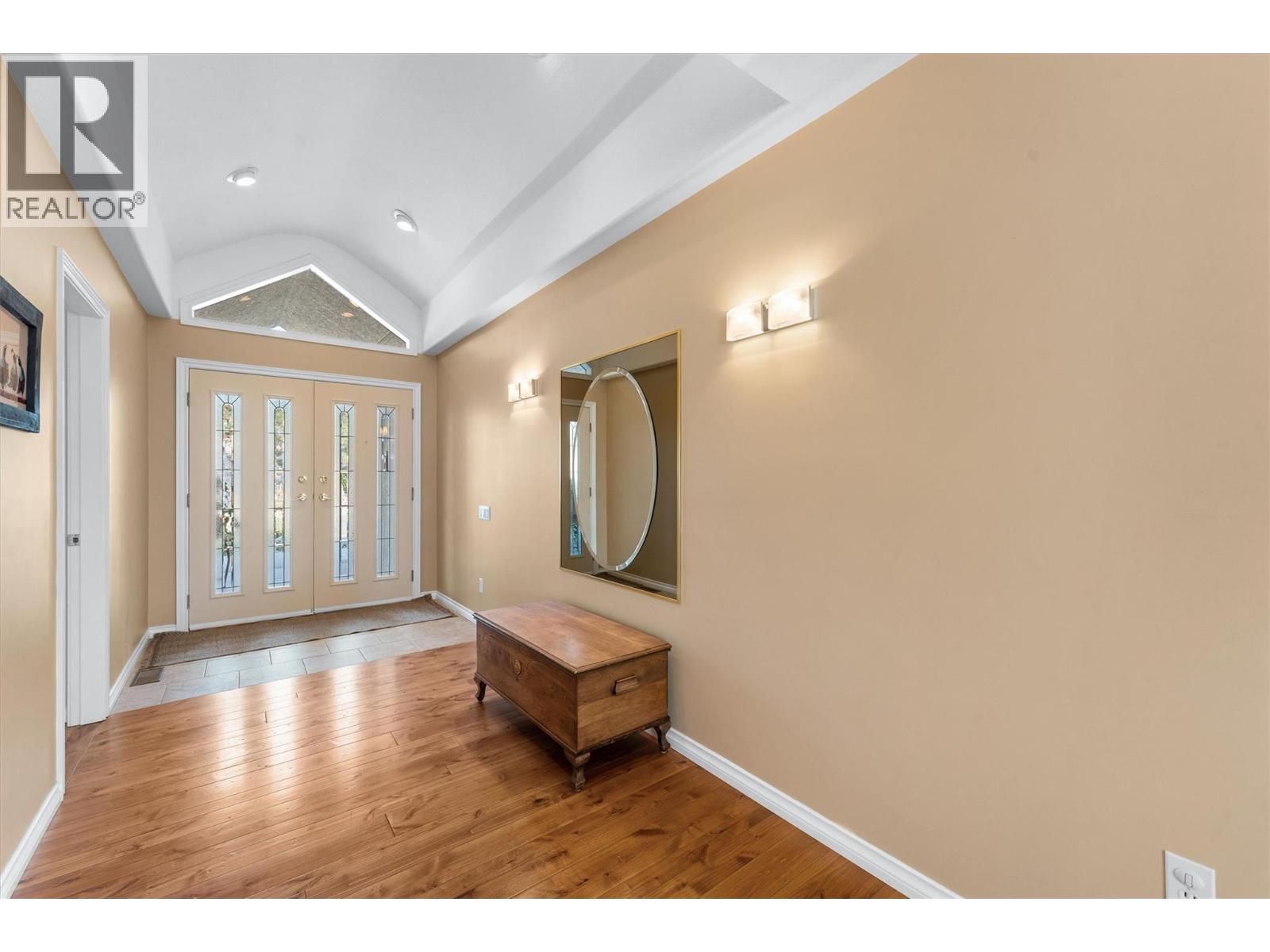 880 Christina Place Unit# 20, Kelowna, British Columbia  V1V 1S2 - Photo 4 - 10362281