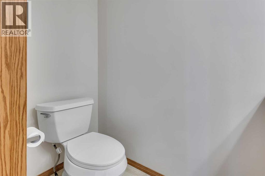 183 Covepark Way Ne, Calgary, Alberta  T3K 3N3 - Photo 9 - A2280491