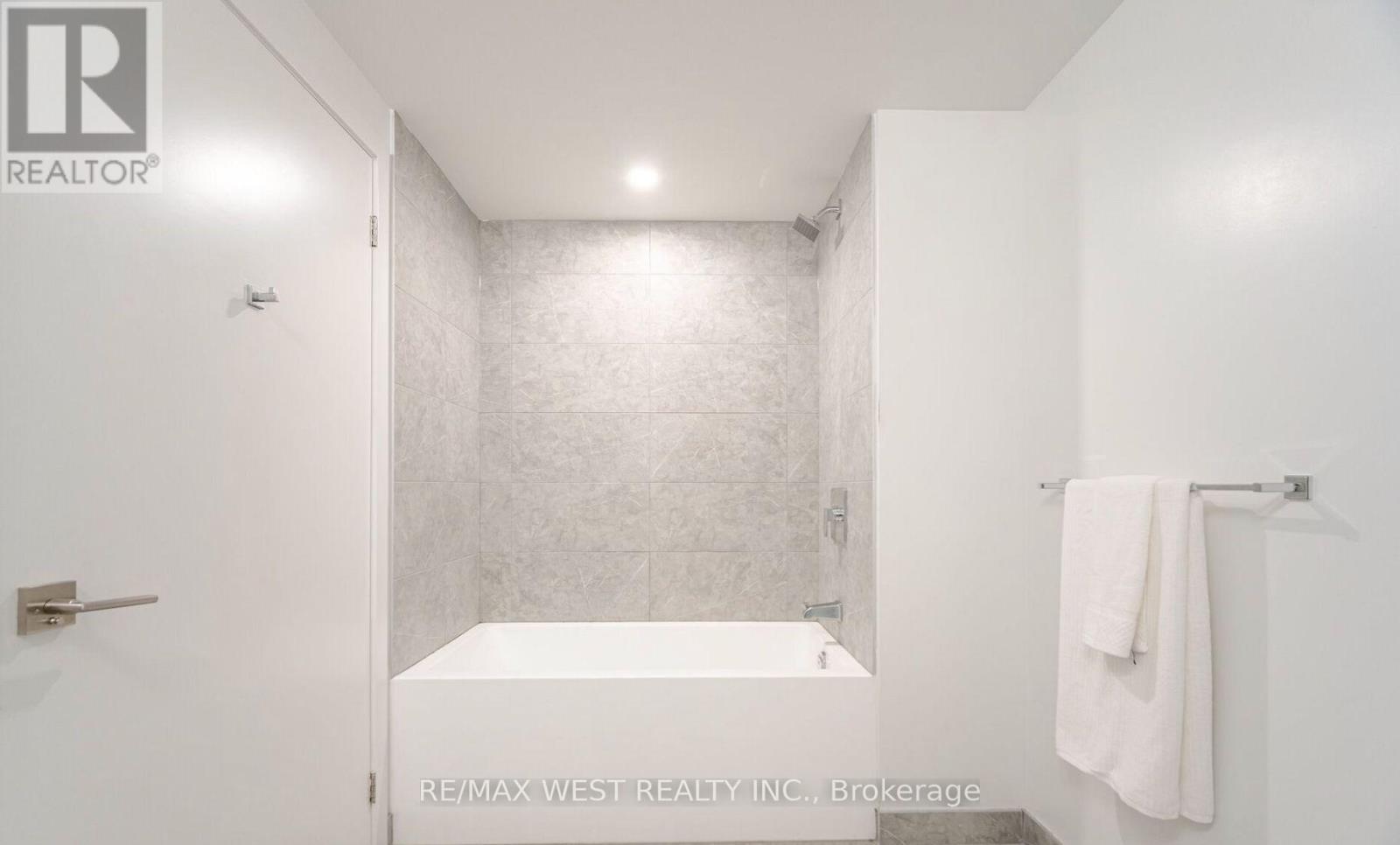 909 - 82 Dalhousie Street, Toronto, Ontario  M5B 0C5 - Photo 16 - C12721848