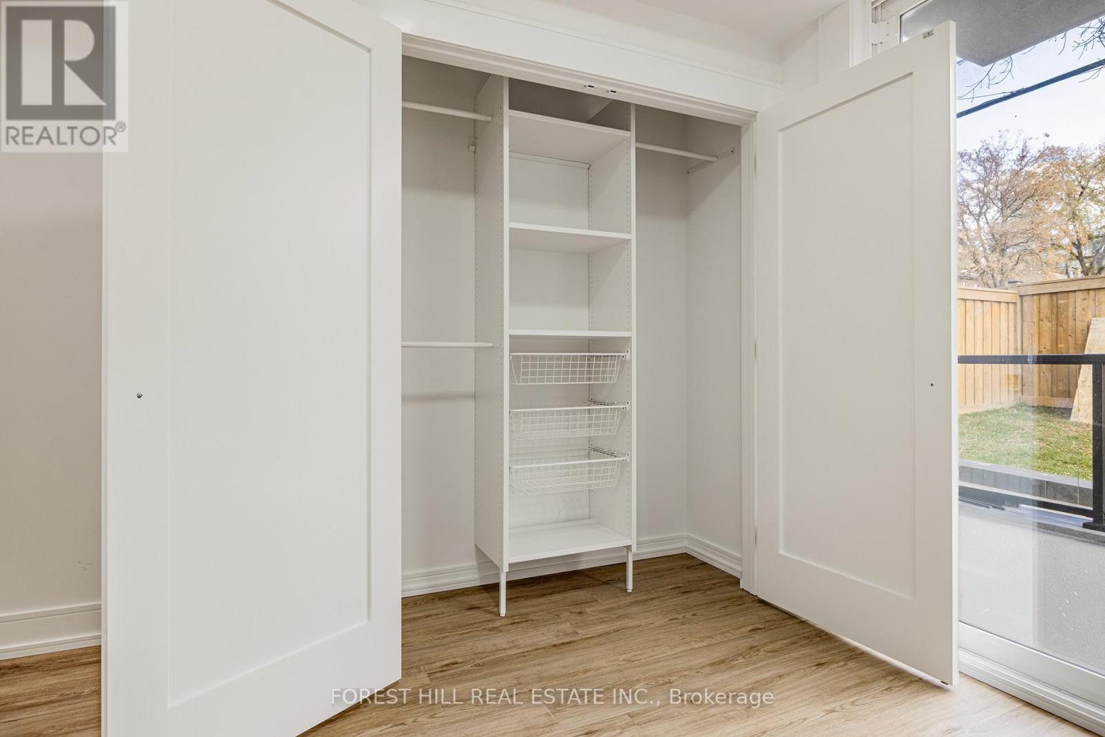 Unit 2 - 171 Cedric Avenue, Toronto, Ontario  M6C 3X7 - Photo 3 - C12721864