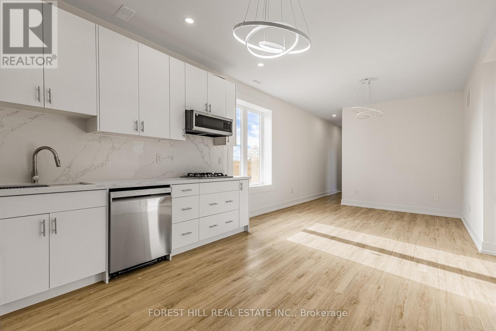 Unit 2 - 171 Cedric Avenue, Toronto, Ontario  M6C 3X7 - Photo 7 - C12721864