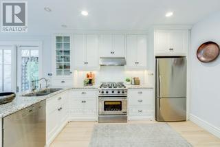 92 Willcocks Street, Toronto, Ontario  M5S 1C8 - Photo 17 - C12721870