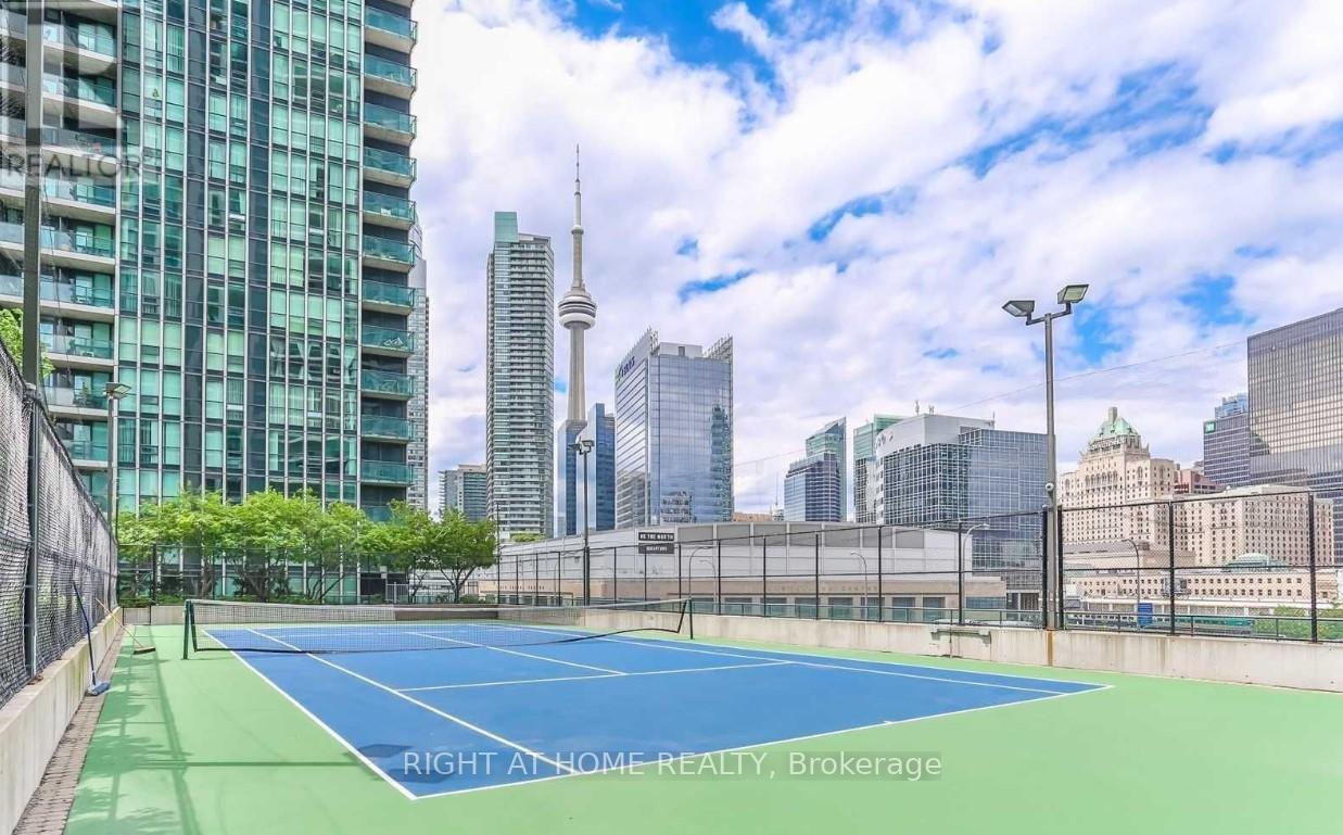 Ph 4004 - 16 Yonge Street, Toronto, Ontario  M5E 2A1 - Photo 24 - C12721906