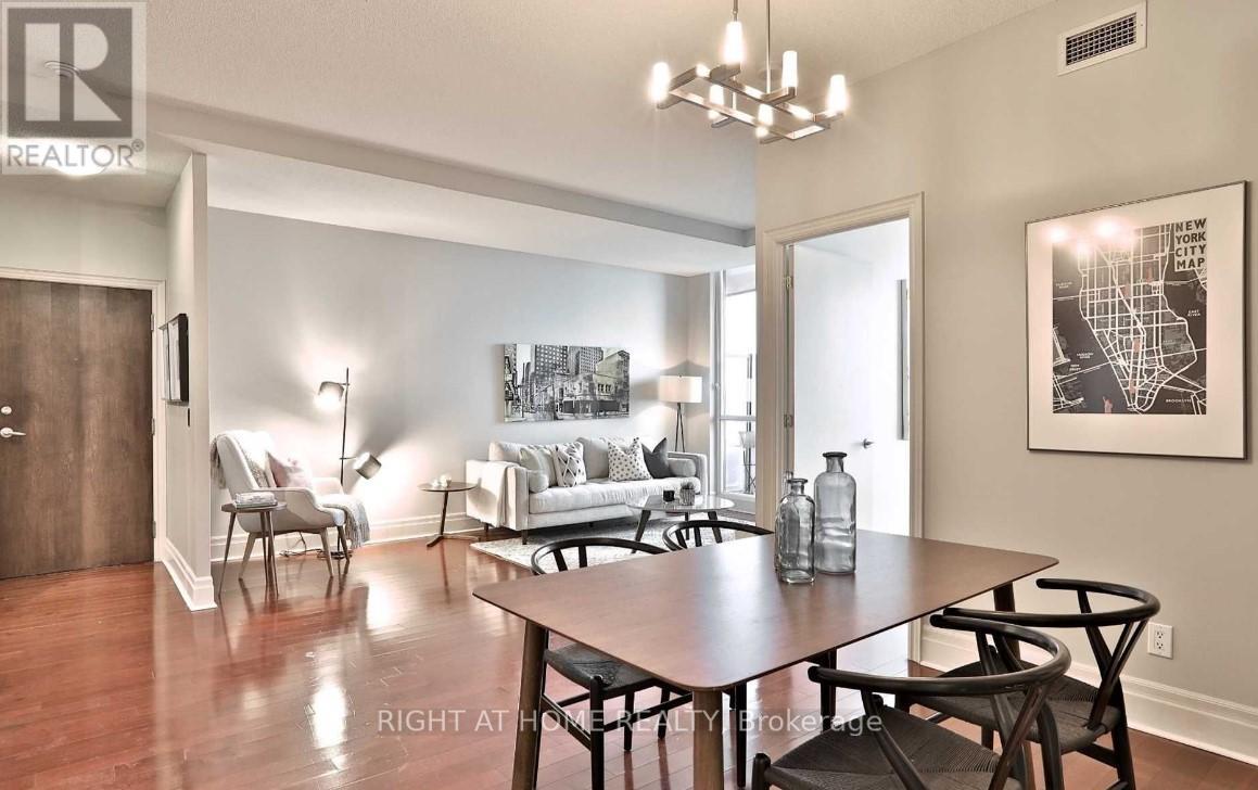 Ph 4004 - 16 Yonge Street, Toronto, Ontario  M5E 2A1 - Photo 5 - C12721906