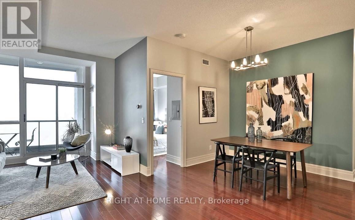 Ph 4004 - 16 Yonge Street, Toronto, Ontario  M5E 2A1 - Photo 6 - C12721906