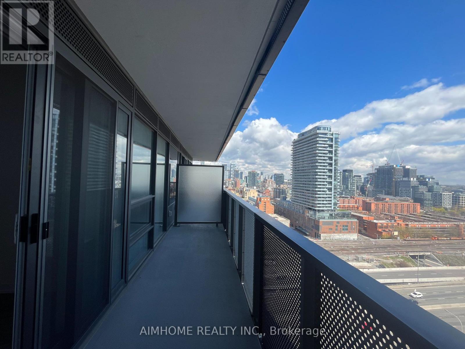 1906 - 55 Cooper Street, Toronto, Ontario  M5E 0G1 - Photo 13 - C12721984