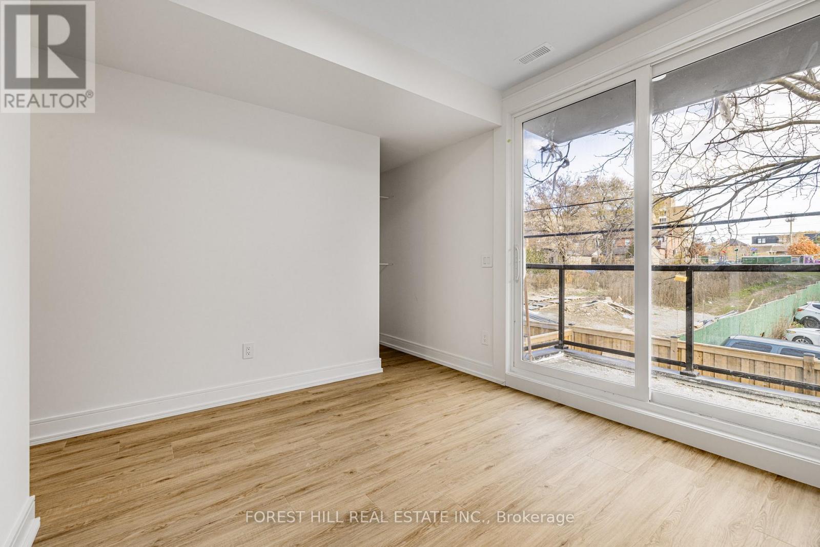 Unit 3 - 171 Cedric Avenue, Toronto, Ontario  M6C 3X7 - Photo 5 - C12722016