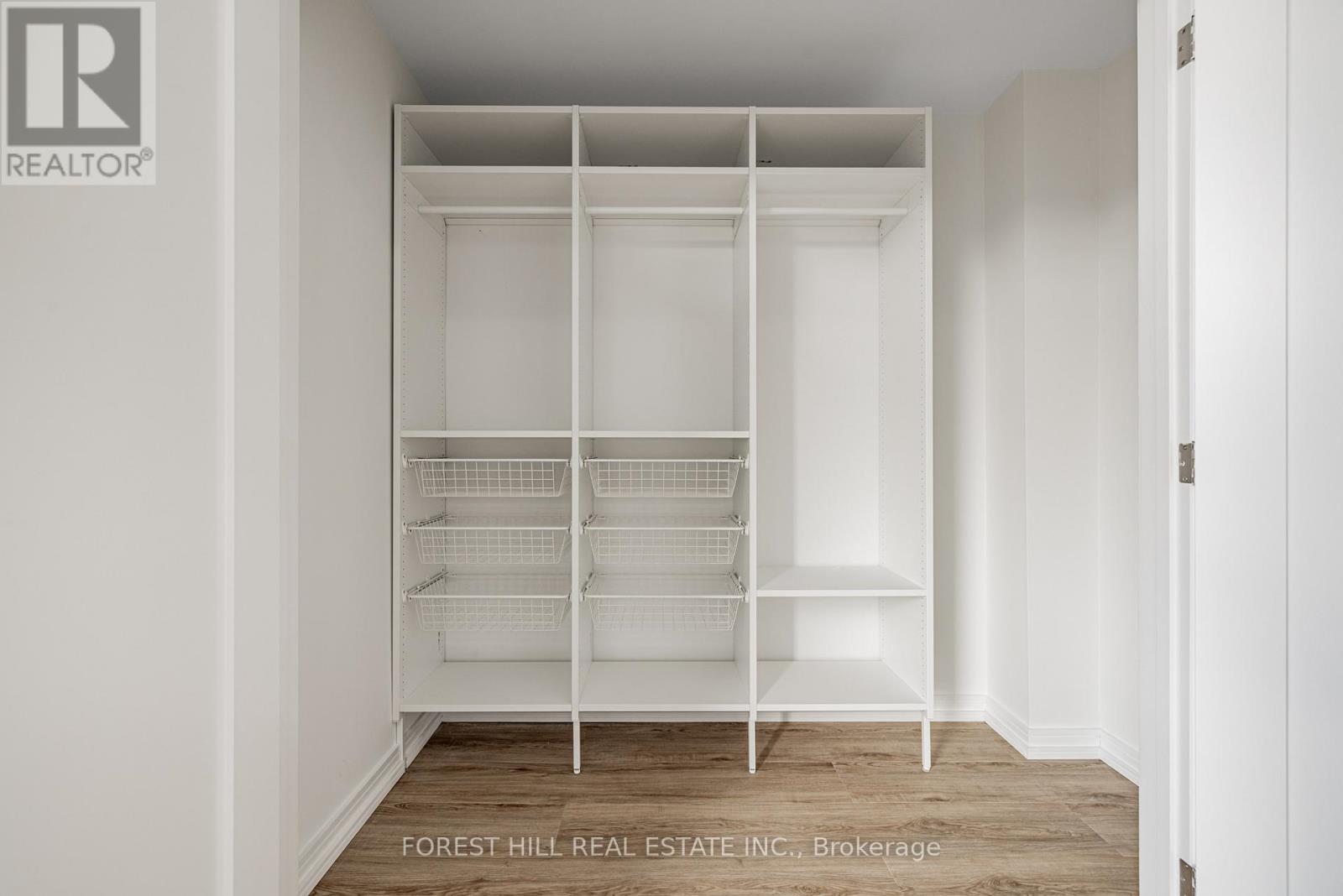 Unit 3 - 171 Cedric Avenue, Toronto, Ontario  M6C 3X7 - Photo 8 - C12722016