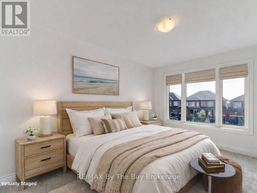 21 Lisa Street, Wasaga Beach, Ontario  L9Z 1J9 - Photo 35 - S12429822