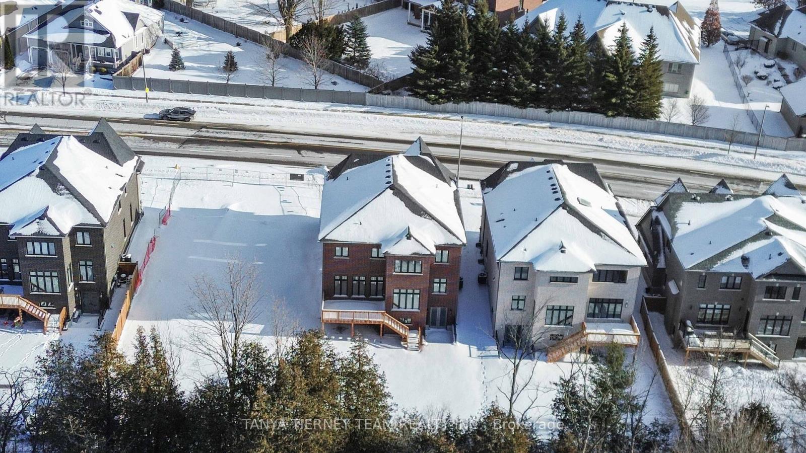 48 Carnwith Drive W, Whitby, Ontario  L1M 2L1 - Photo 12 - E12721844