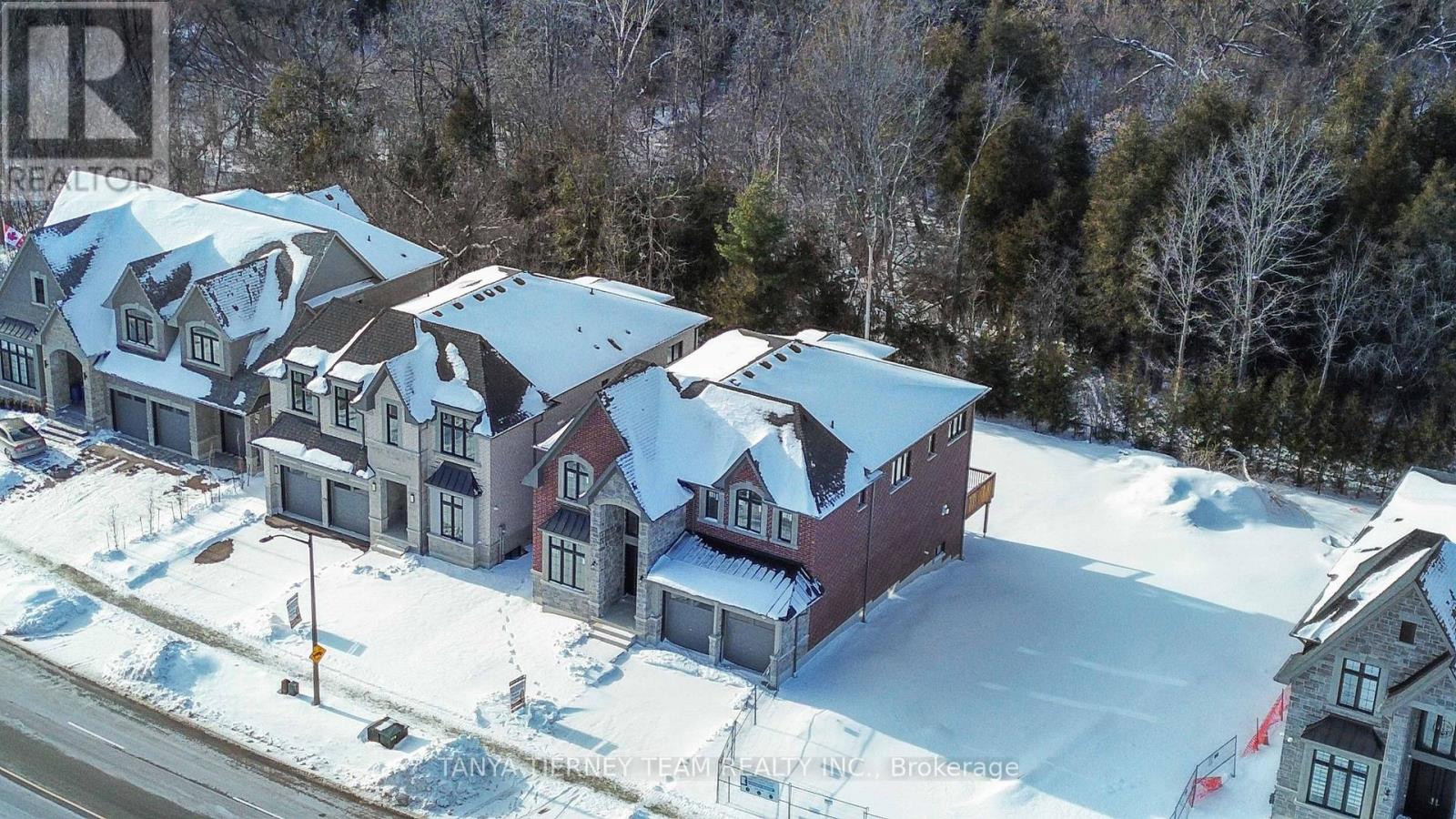 48 Carnwith Drive W, Whitby, Ontario  L1M 2L1 - Photo 6 - E12721844