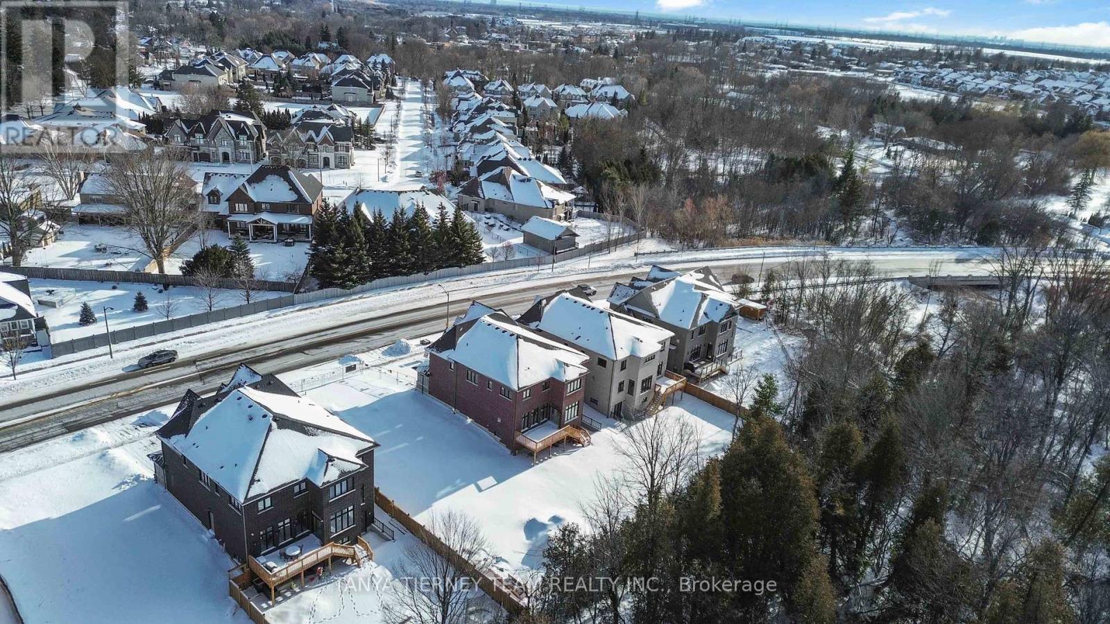 48 Carnwith Drive W, Whitby, Ontario  L1M 2L1 - Photo 9 - E12721844