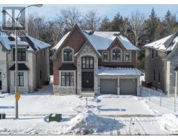 48 CARNWITH DRIVE W, Whitby, Ontario
