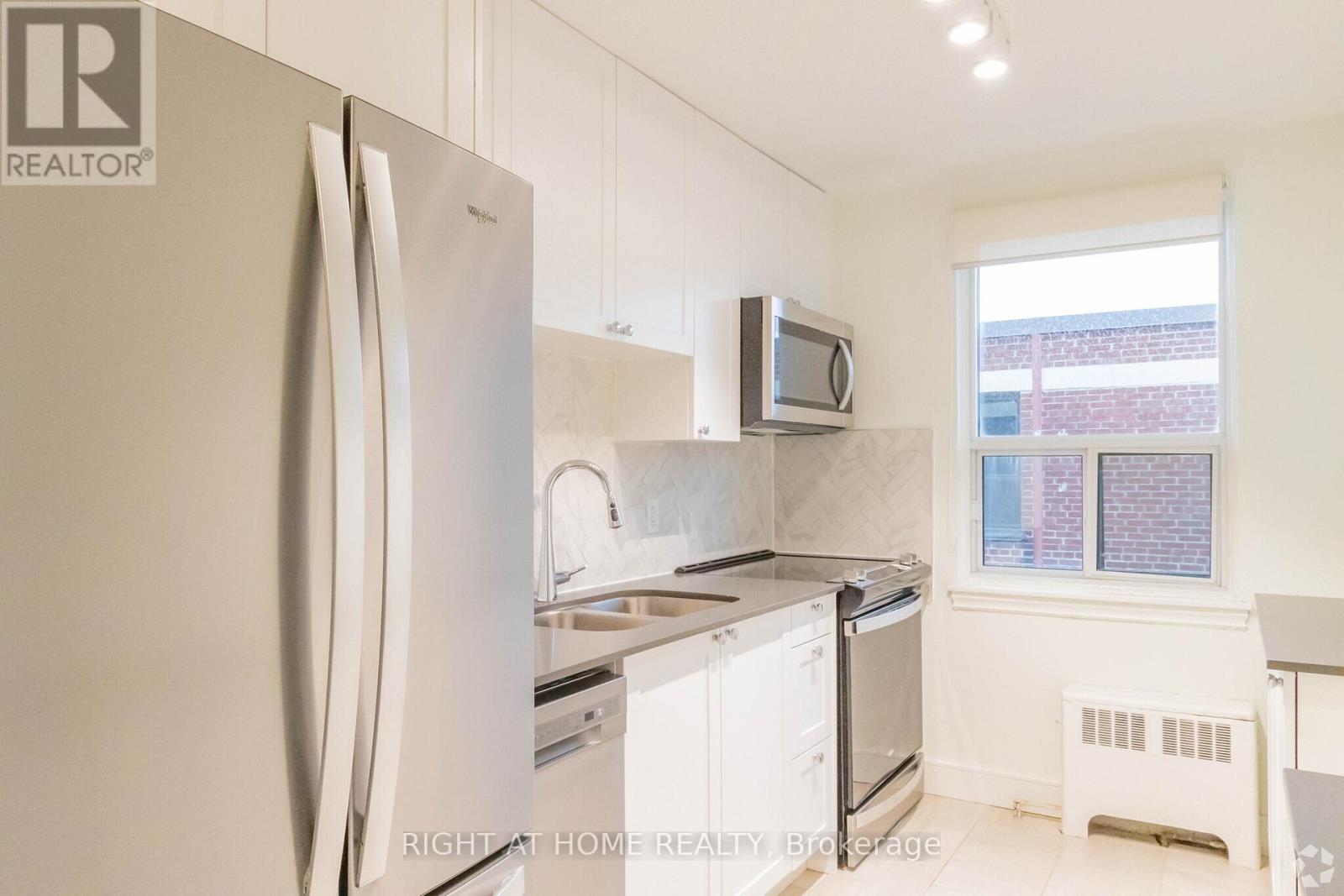 F12 - 3015 Queen Street, Toronto, Ontario  M1N 1A5 - Photo 13 - E12722022