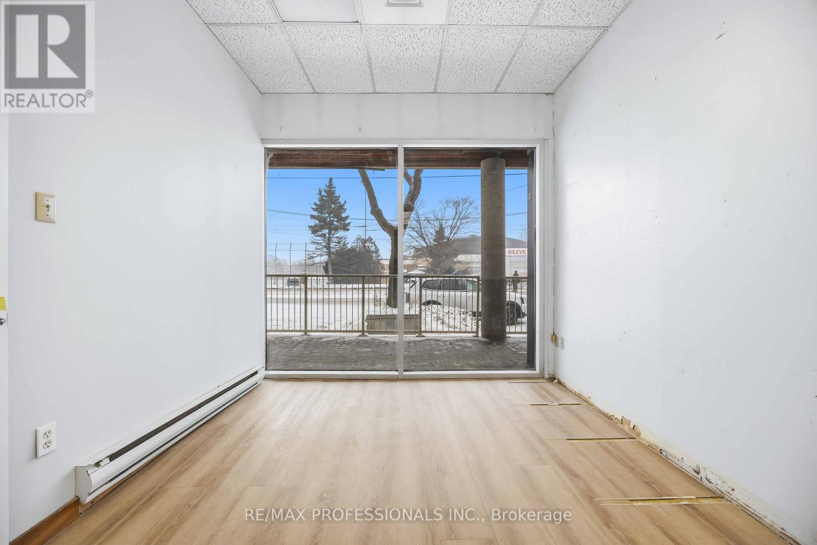 190 Main Street, Toronto, Ontario  M4E 2W1 - Photo 12 - E12722030