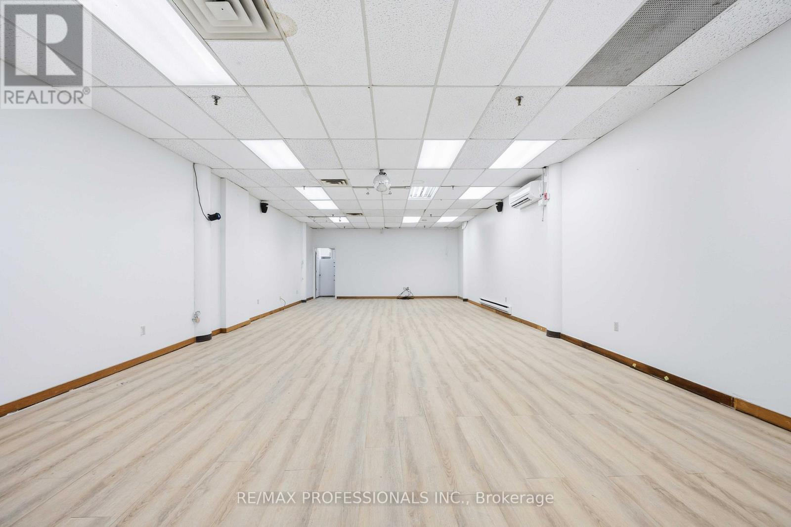 190 Main Street, Toronto, Ontario  M4E 2W1 - Photo 9 - E12722030