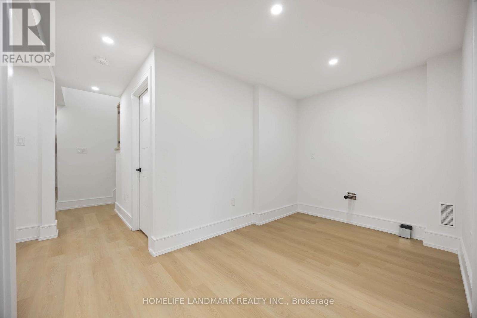 70 Granger Avenue, Toronto, Ontario  M1K 3L3 - Photo 31 - E12722032