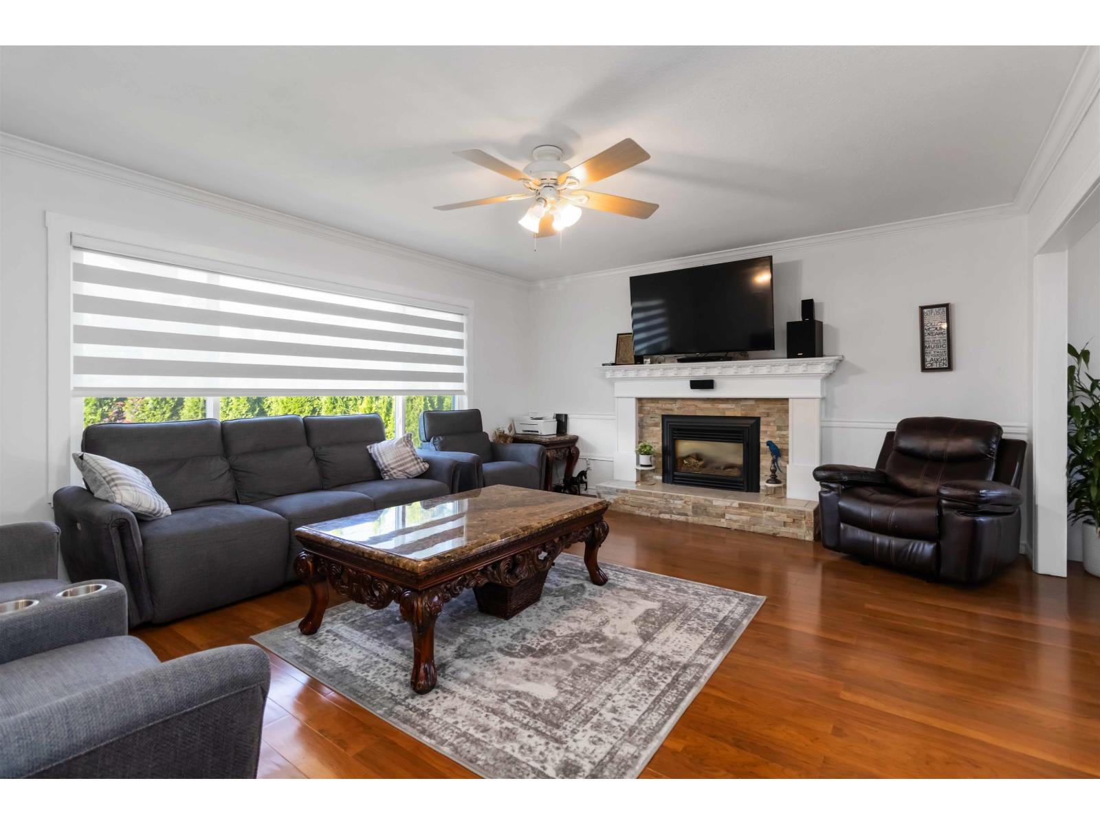 32500 Emerald Avenue, Abbotsford, British Columbia  V2T 1B5 - Photo 3 - R3082372