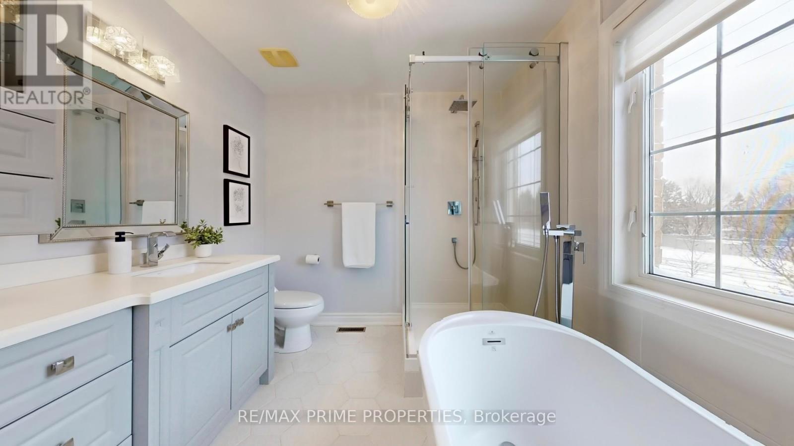 1075 Warby Trail, Newmarket, Ontario  L3X 3H6 - Photo 28 - N12721928