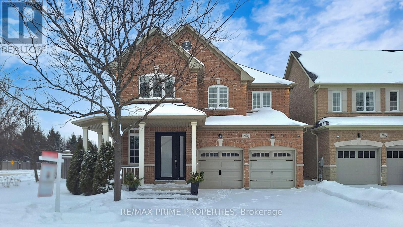 1075 Warby Trail, Newmarket, Ontario  L3X 3H6 - Photo 3 - N12721928