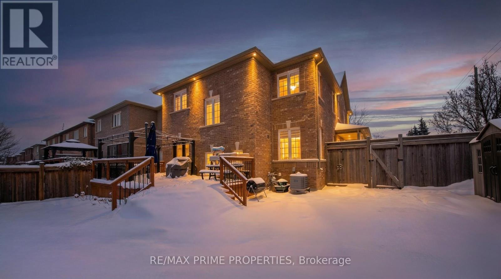 1075 Warby Trail, Newmarket, Ontario  L3X 3H6 - Photo 46 - N12721928