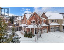 1075 WARBY TRAIL, Newmarket, Ontario