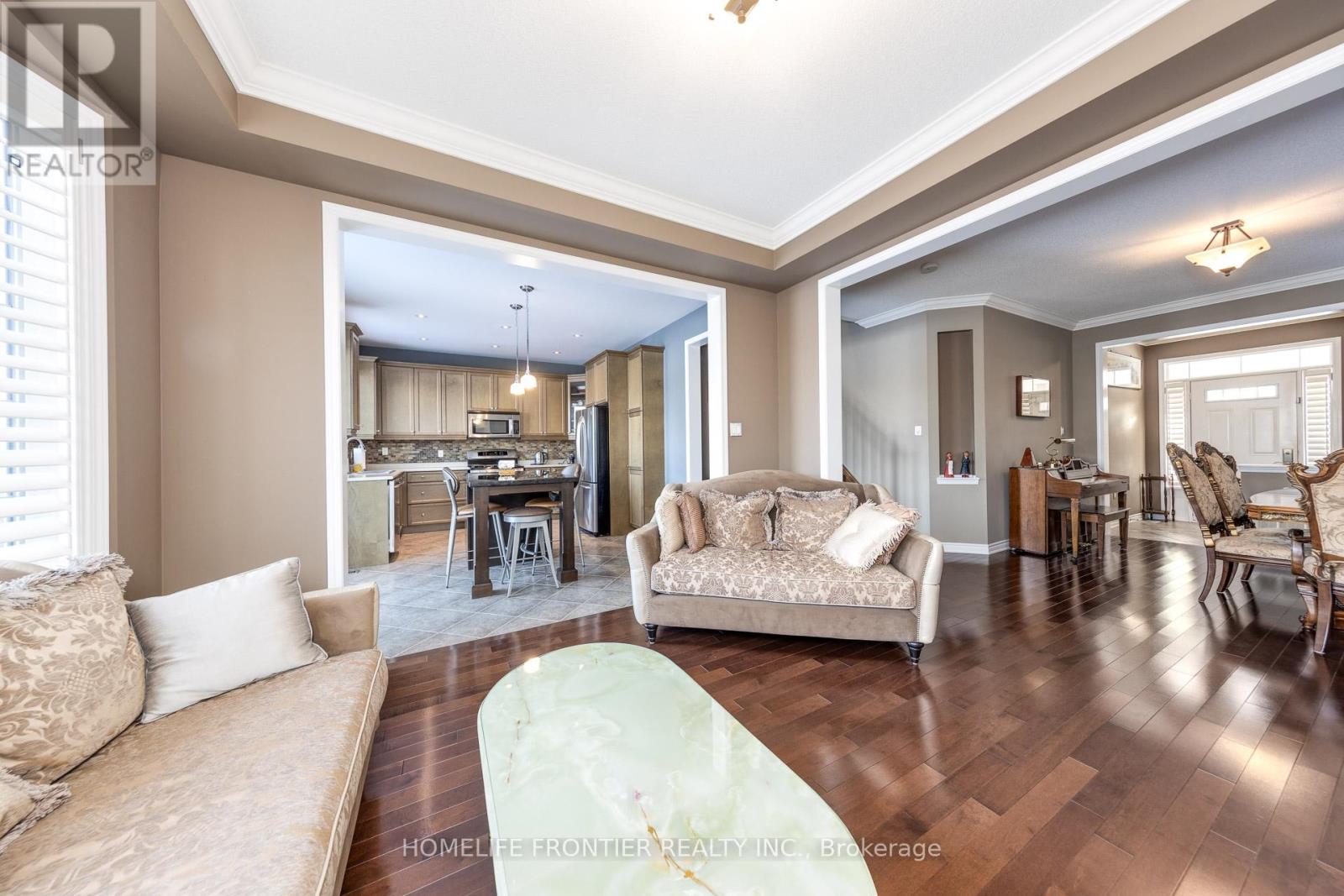 178 Miltrose Crescent, Whitchurch-Stouffville, Ontario  L4A 0R3 - Photo 11 - N12721938