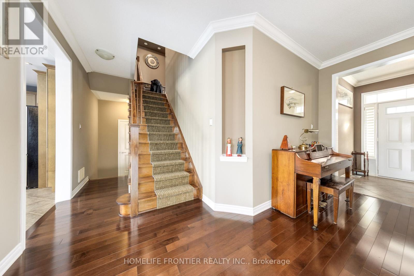 178 Miltrose Crescent, Whitchurch-Stouffville, Ontario  L4A 0R3 - Photo 18 - N12721938