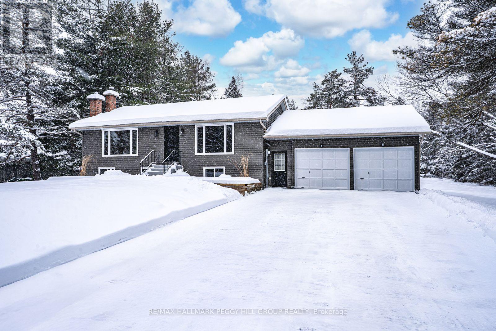 16 Hillview Crescent, Springwater, Ontario  L9X 1N4 - Photo 2 - S12721898