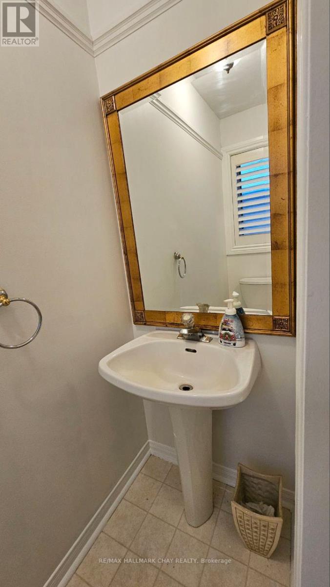 54 Ward Drive, Barrie, Ontario  L4N 7P2 - Photo 15 - S12721966