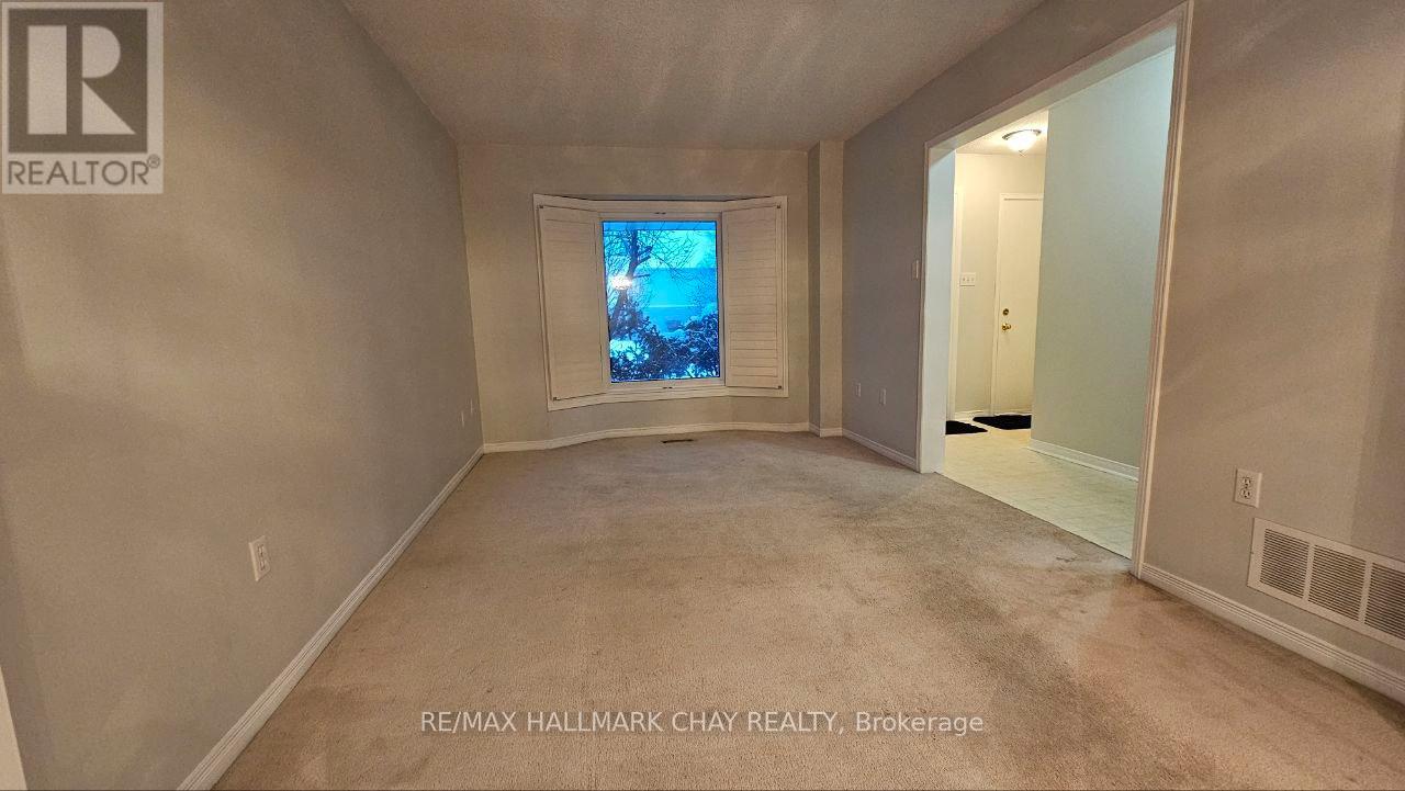 54 Ward Drive, Barrie, Ontario  L4N 7P2 - Photo 6 - S12721966