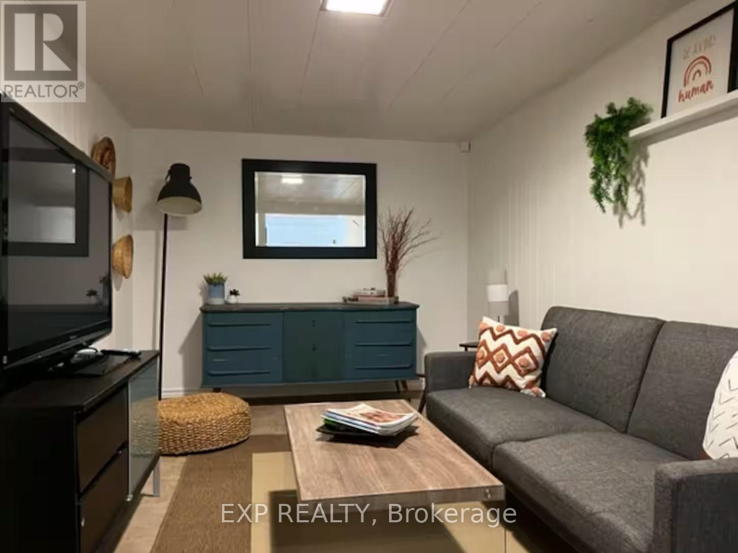 381 Nelson Street, Kincardine, Ontario  N2Z 1X7 - Photo 34 - X12721792