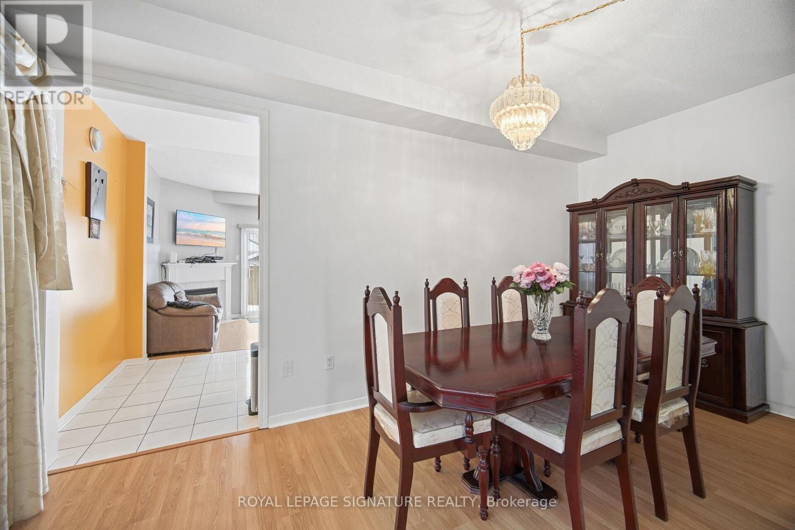 6526 Song Bird Crescent, Mississauga, Ontario  L5W 1E1 - Photo 13 - W12721846