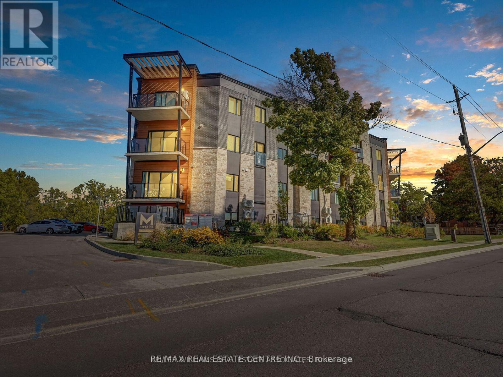 307 - 17 CENTRE STREET, Orangeville, Ontario