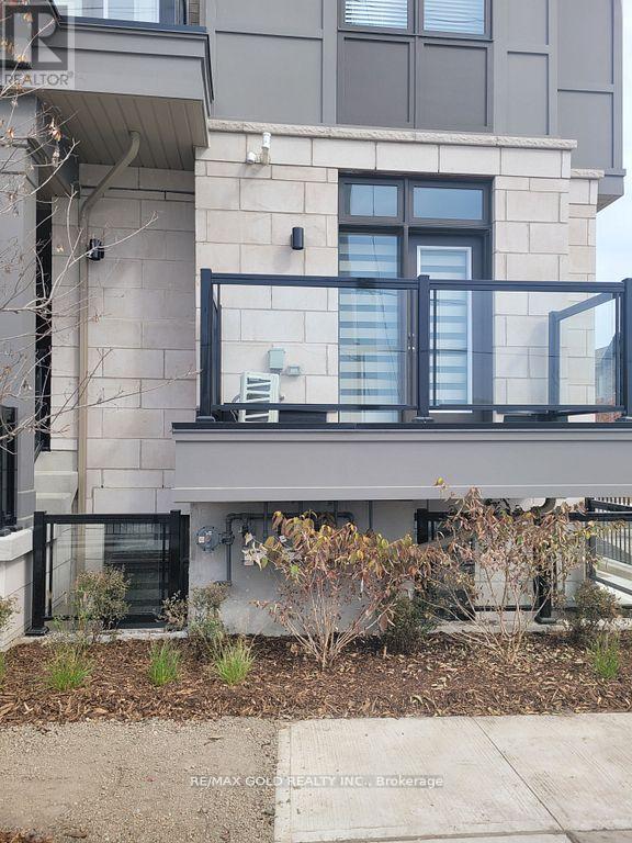 216 - 30 Halliford Place, Brampton, Ontario  L6P 0N5 - Photo 14 - W12721880