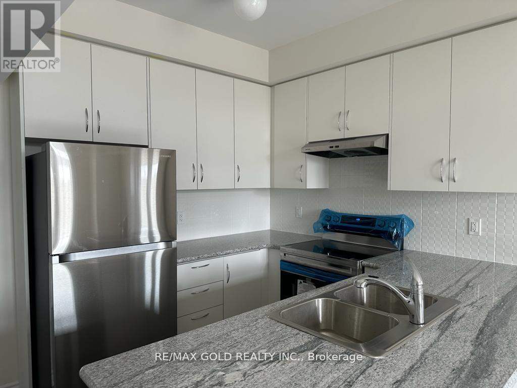 216 - 30 Halliford Place, Brampton, Ontario  L6P 0N5 - Photo 6 - W12721880