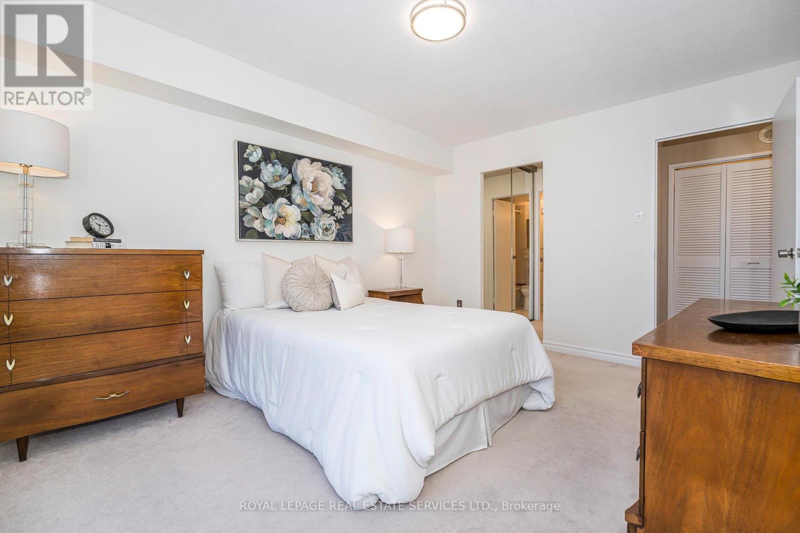 1511 - 100 Quebec Avenue, Toronto, Ontario  M6P 4B8 - Photo 15 - W12721886