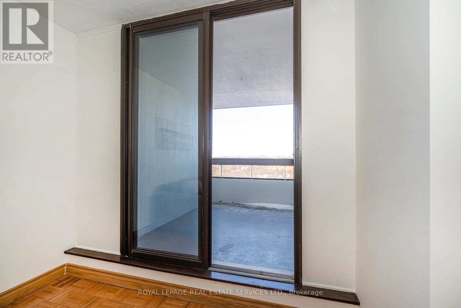 1511 - 100 Quebec Avenue, Toronto, Ontario  M6P 4B8 - Photo 23 - W12721886