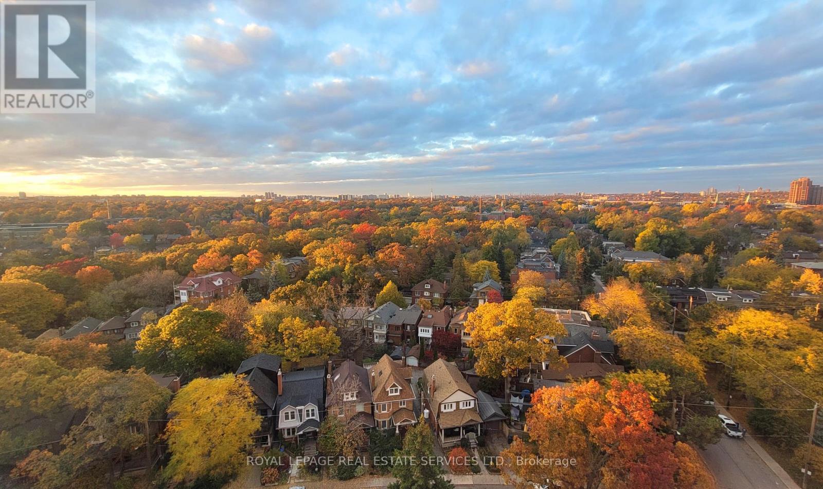 1511 - 100 Quebec Avenue, Toronto, Ontario  M6P 4B8 - Photo 6 - W12721886
