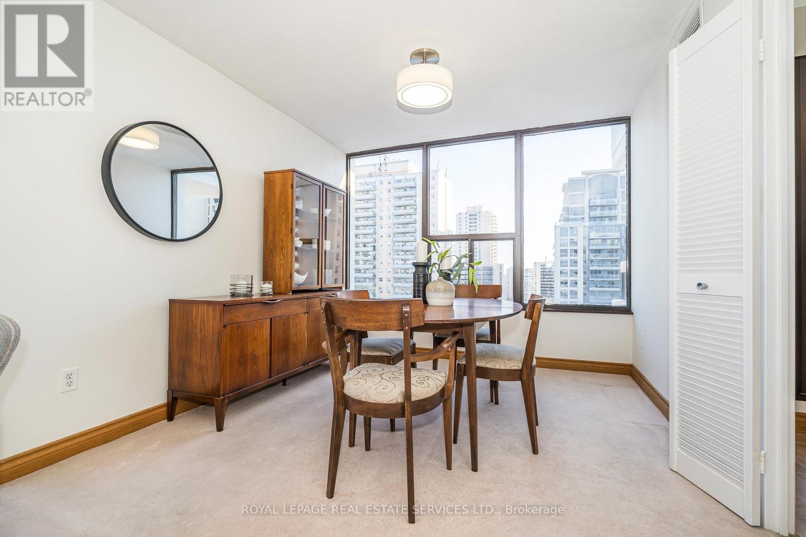 1511 - 100 Quebec Avenue, Toronto, Ontario  M6P 4B8 - Photo 7 - W12721886