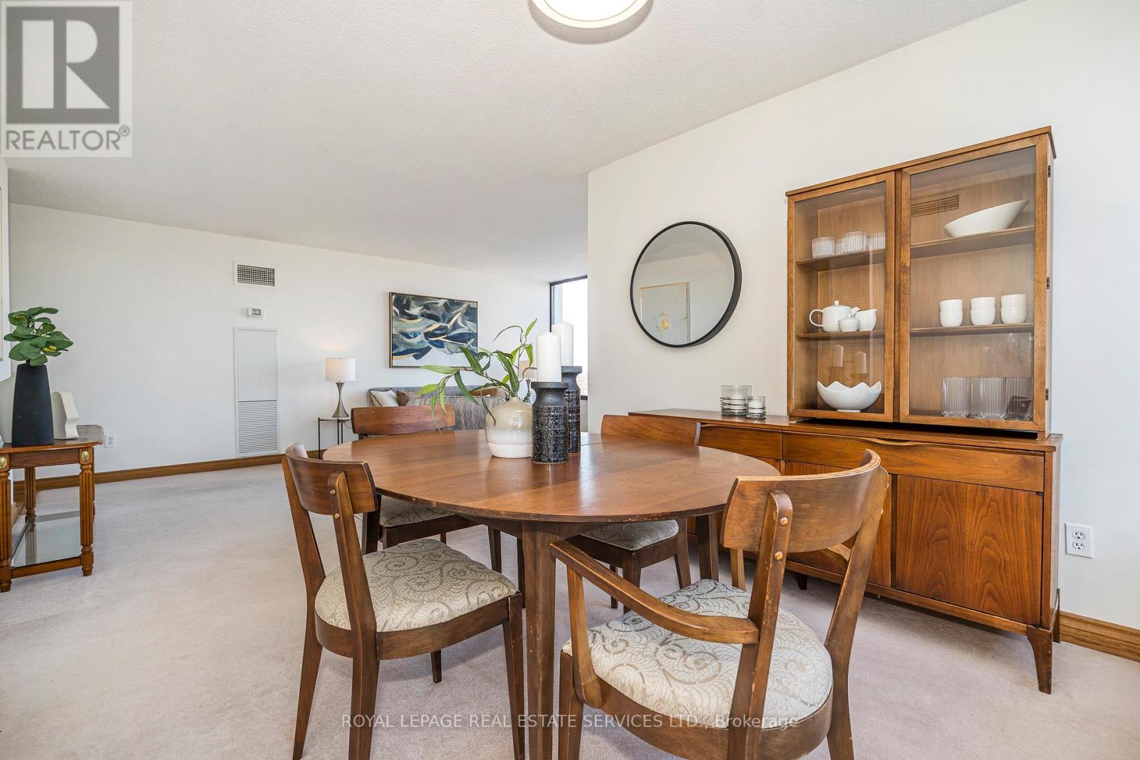 1511 - 100 Quebec Avenue, Toronto, Ontario  M6P 4B8 - Photo 8 - W12721886