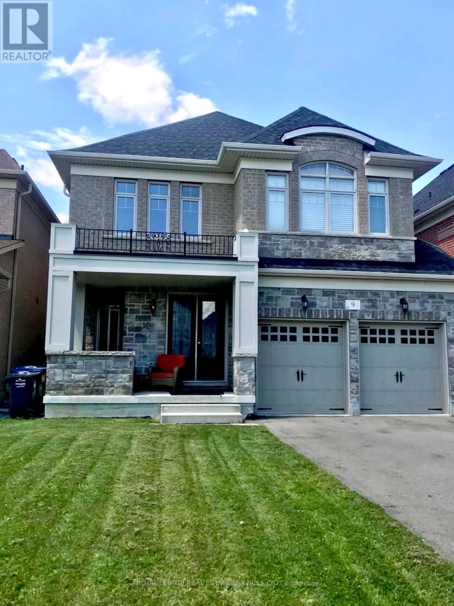 9 LEGENDARY CIRCLE, Brampton, Ontario