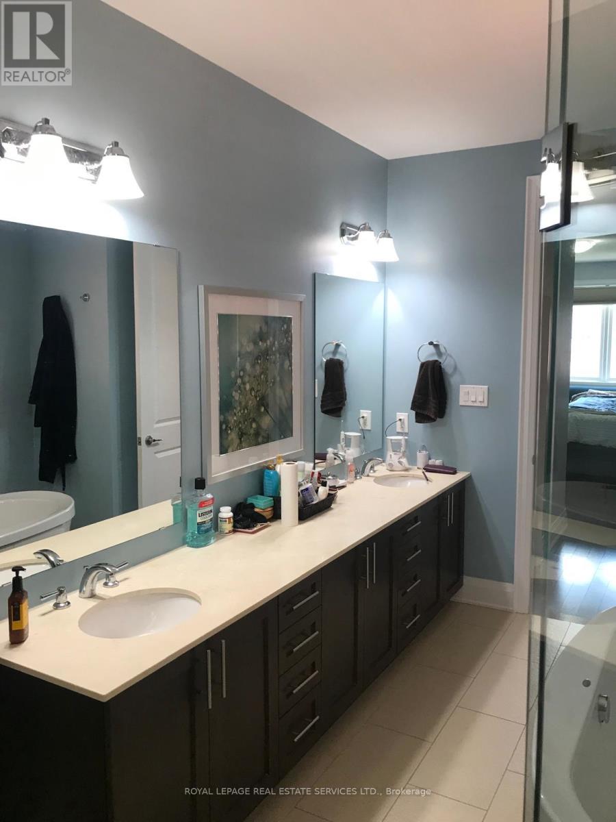 9 Legendary Circle, Brampton, Ontario  L6Y 0R9 - Photo 11 - W12721888