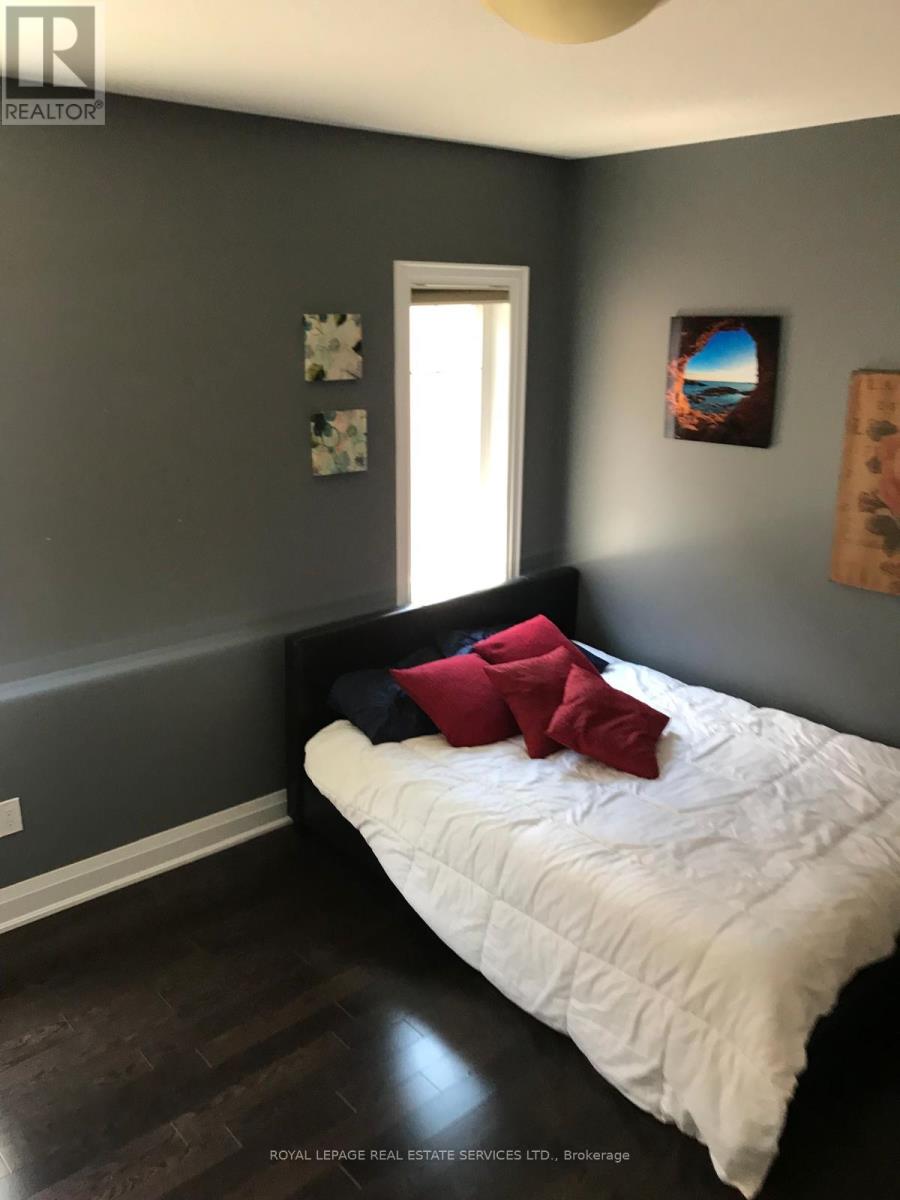 9 Legendary Circle, Brampton, Ontario  L6Y 0R9 - Photo 12 - W12721888