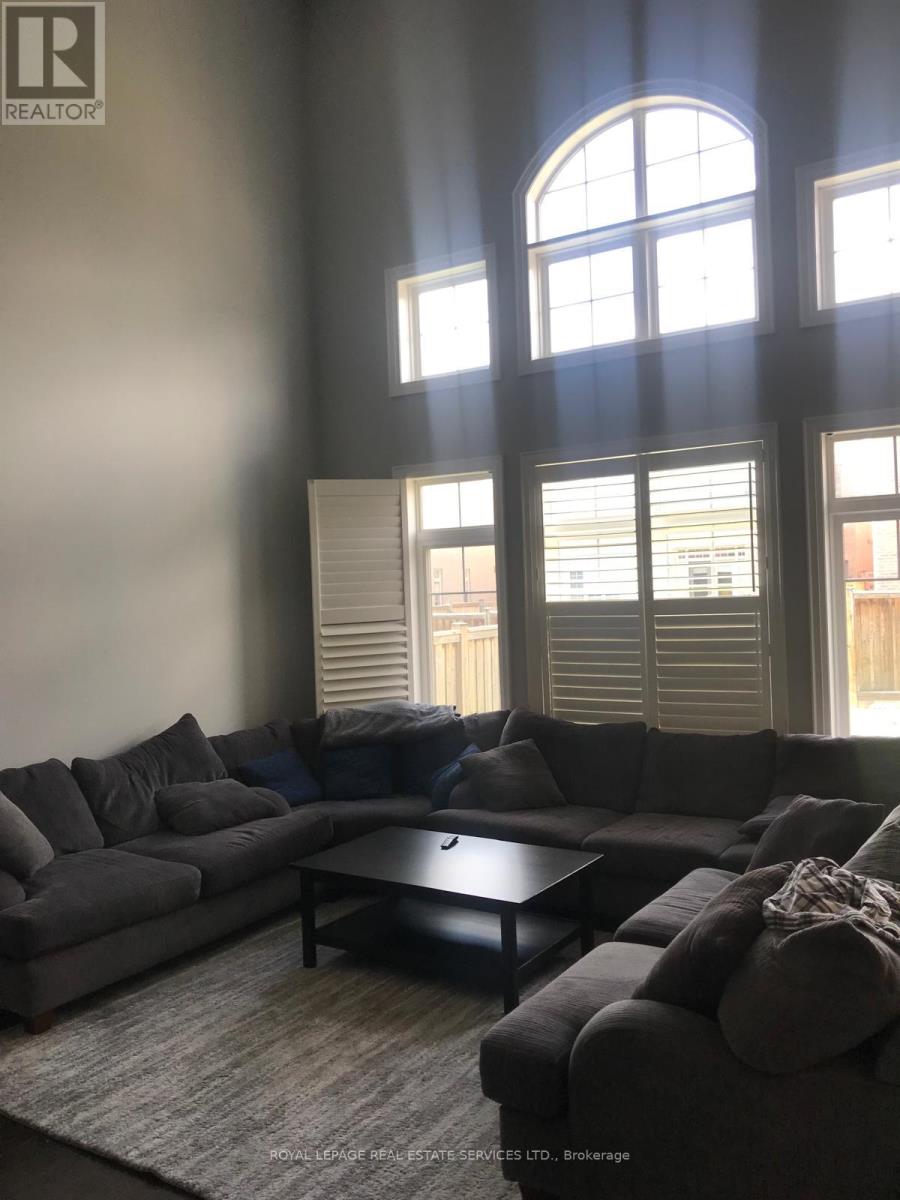 9 Legendary Circle, Brampton, Ontario  L6Y 0R9 - Photo 3 - W12721888