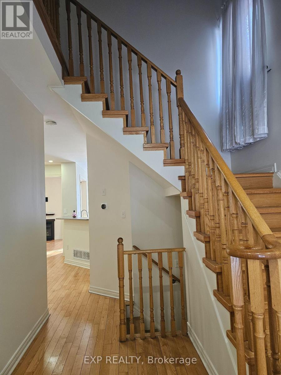 23 Goldnugget Road, Brampton, Ontario  L6Y 5N9 - Photo 3 - W12721890