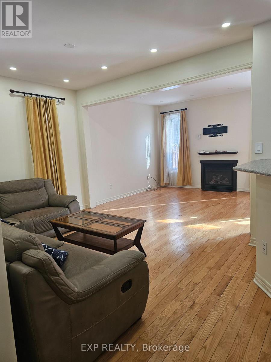 23 Goldnugget Road, Brampton, Ontario  L6Y 5N9 - Photo 5 - W12721890